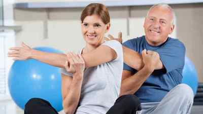 Як зміцнити плечовий суглоб: вправи після вивиху плечового суглоба, зміцнення мязів, ЛФК та комплекс вправ | Ревматолог