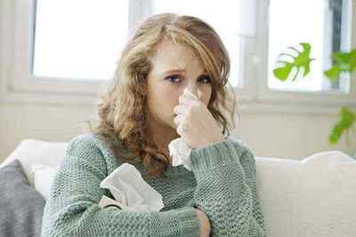 Закладений ніс і болить горло: що робити при нежиті і закладенням і болем в горлі