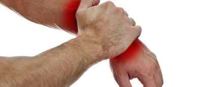 Жировик на руці під шкірою: як позбутися від ліпоми?