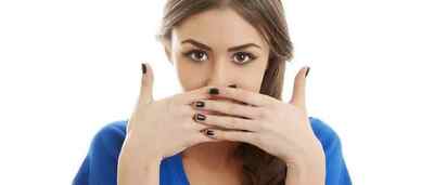 Жировики на губах: причини і лікування