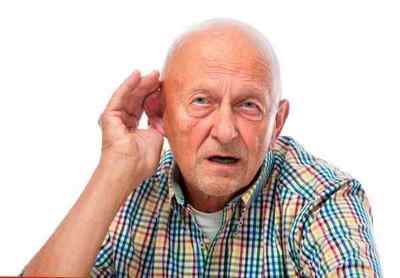 Зниження слуху - один із провісників вікової деменції
